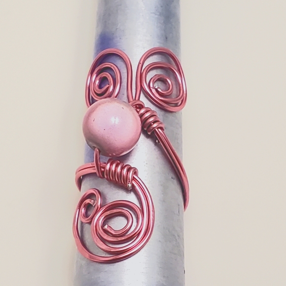 Pink wire bead ring - Picture 1 of 5